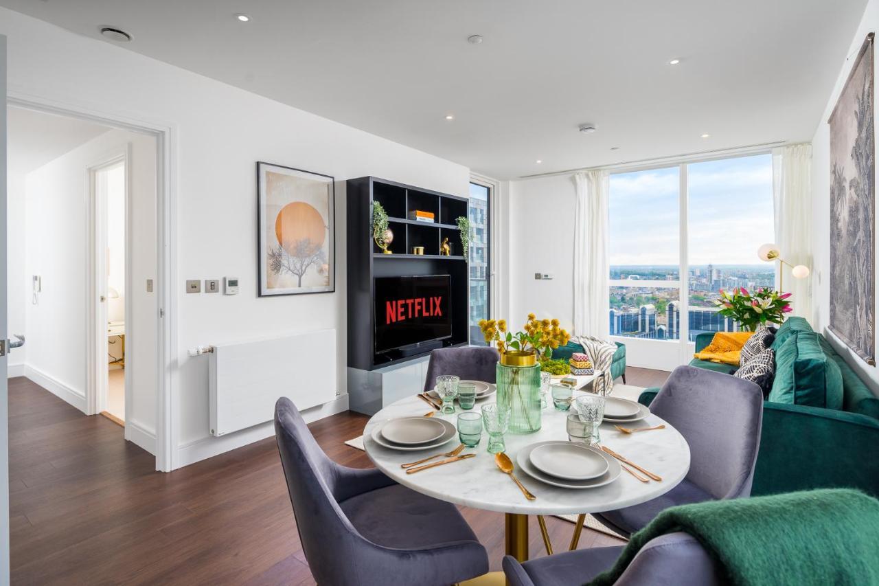 Luxurious Spacious 2Bed Suites Skyline River Views By Canary Wharf ロンドン エクステリア 写真